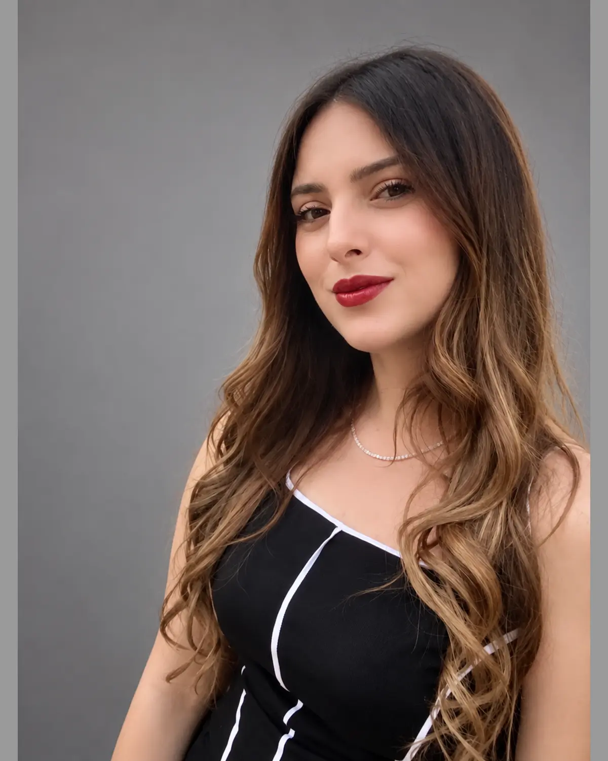 Yan flüt eğitmeni Pınar Ü.